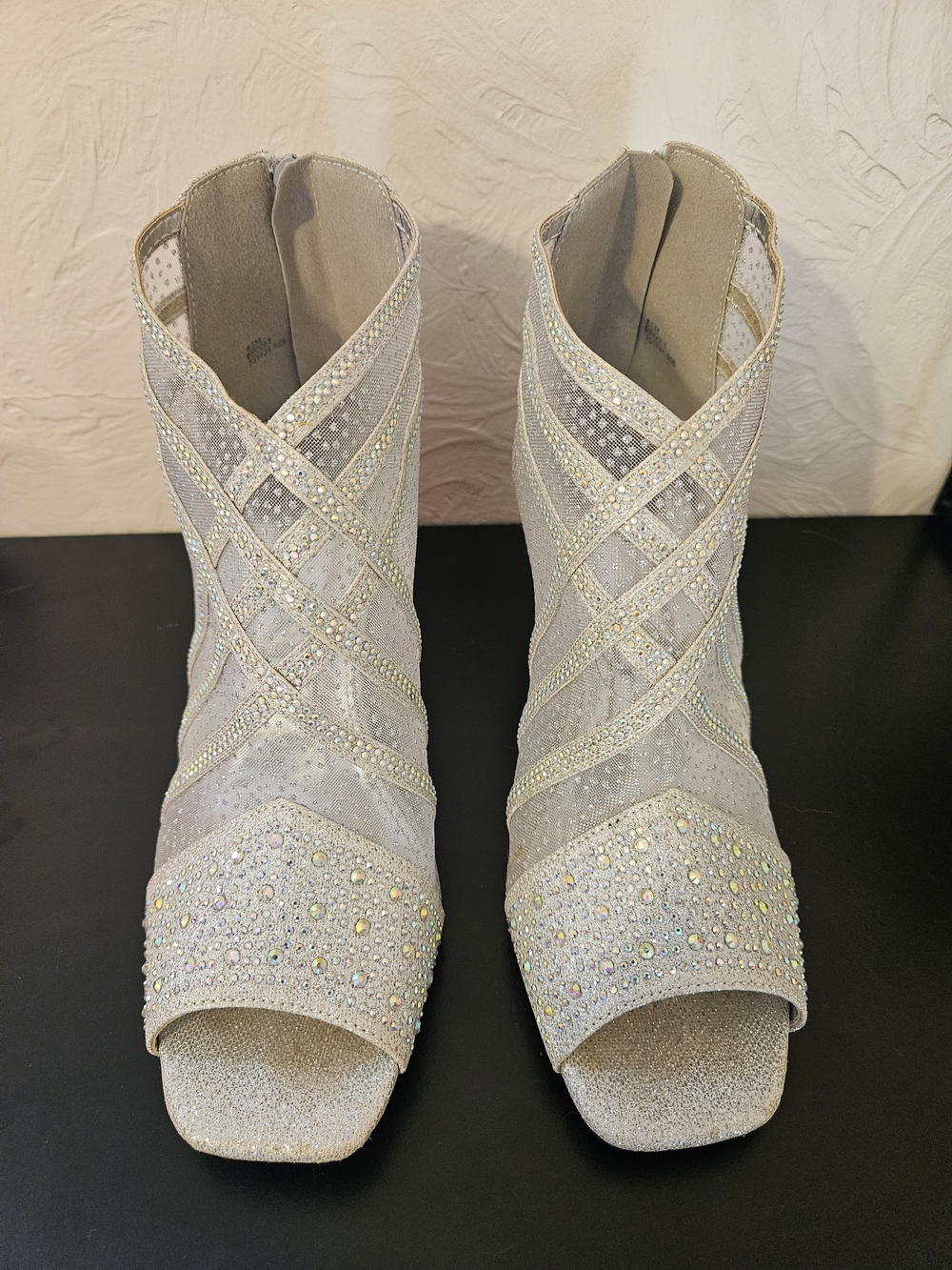 Valenti Franco Silver Rhinestone Heels Open Toe Ankle Strap Size 8.5